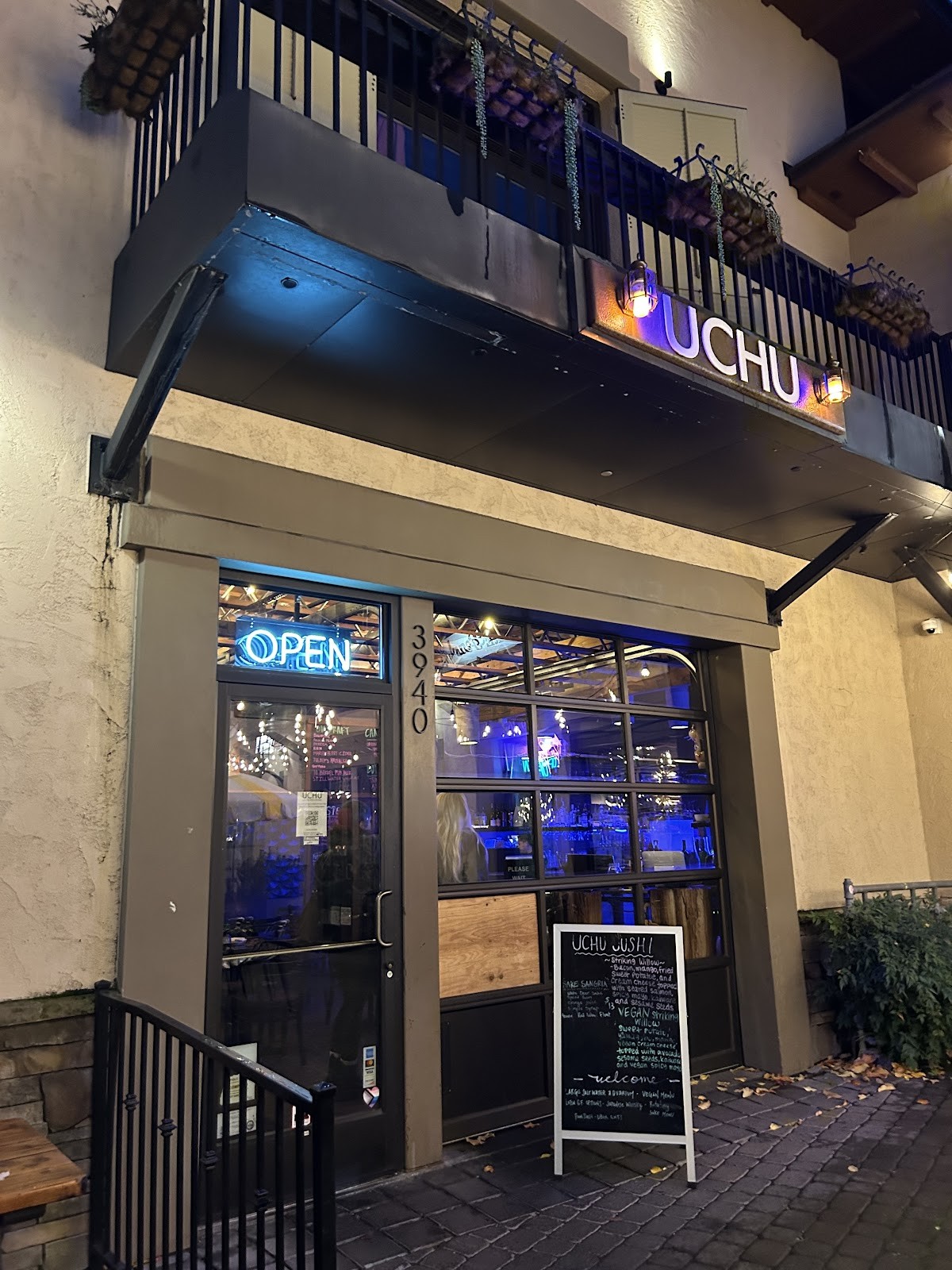 UCHU Sushi: the place