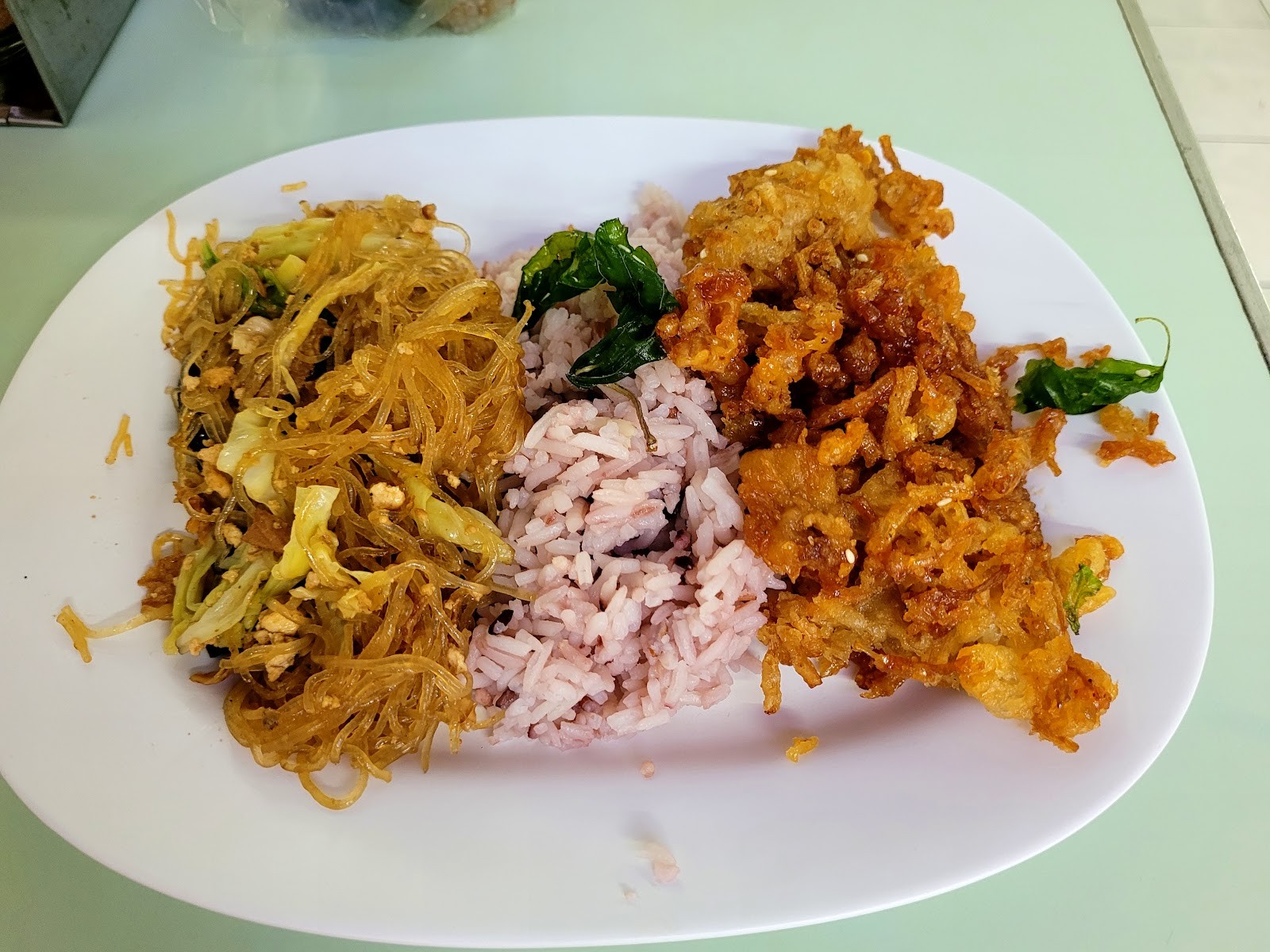 Tien Sin: food & drinks