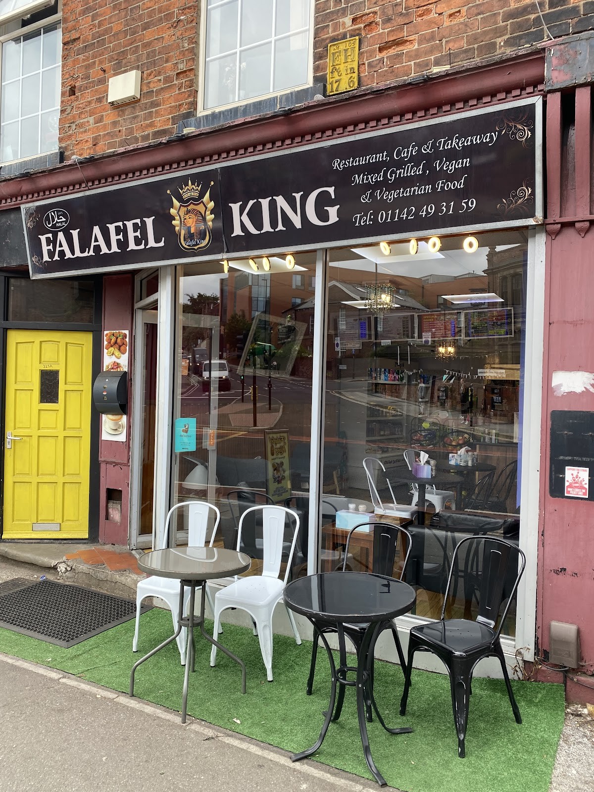 Falafel King: the place