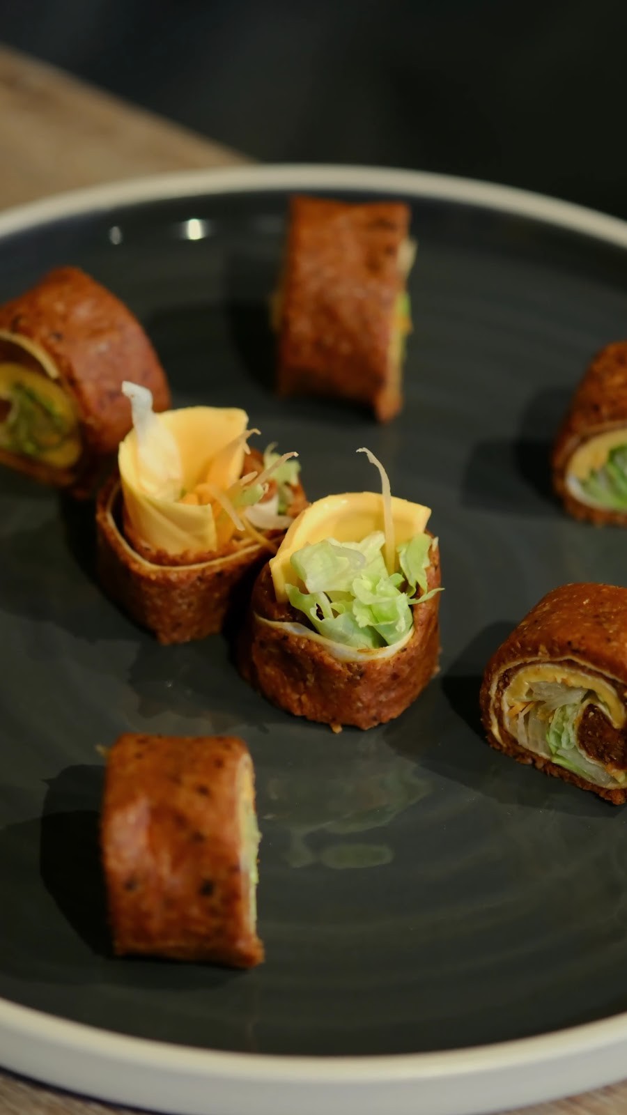 Tadinda Cigköfte: food & drinks