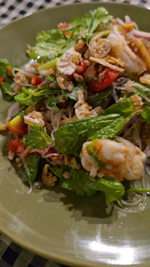 STUDIYO BAR: food & drinks