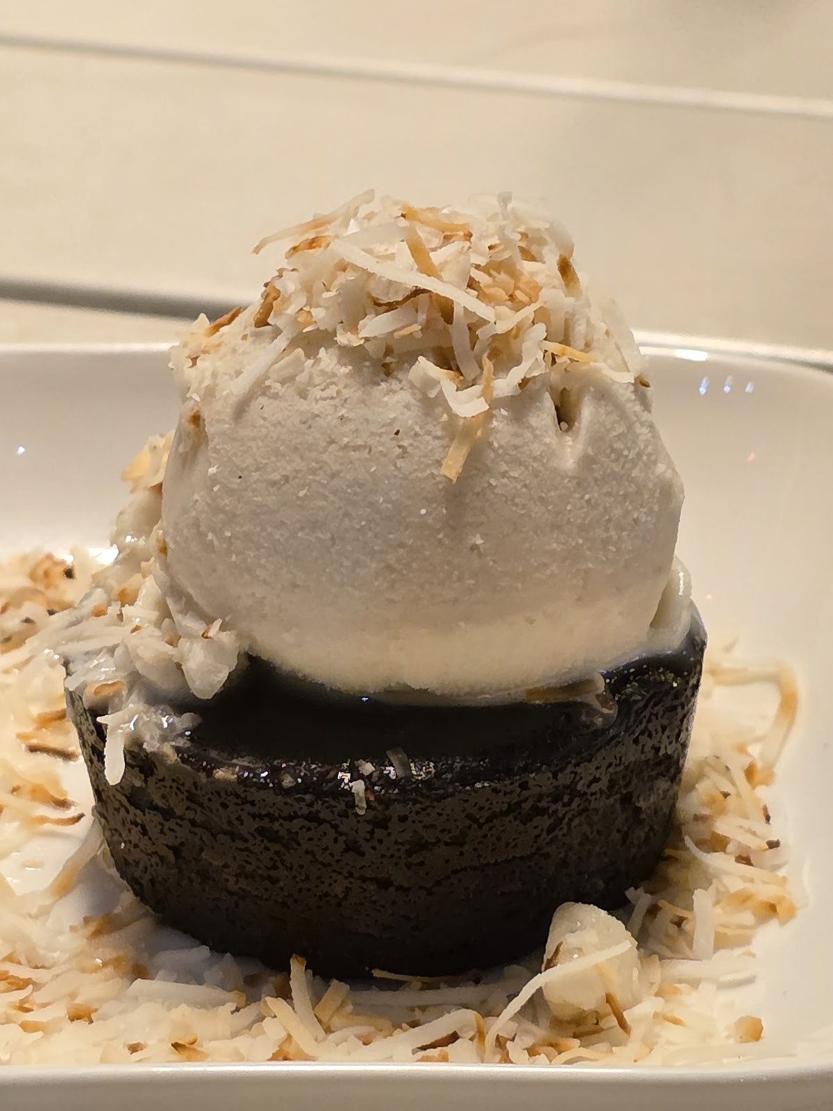 aíso: food & drinks