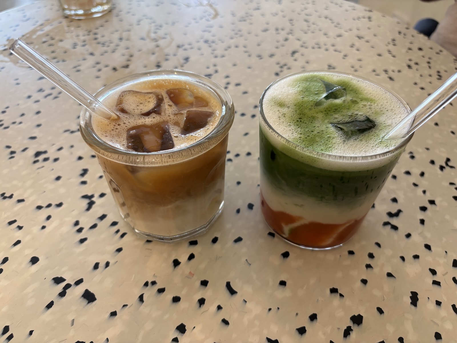 Bakea: food & drinks