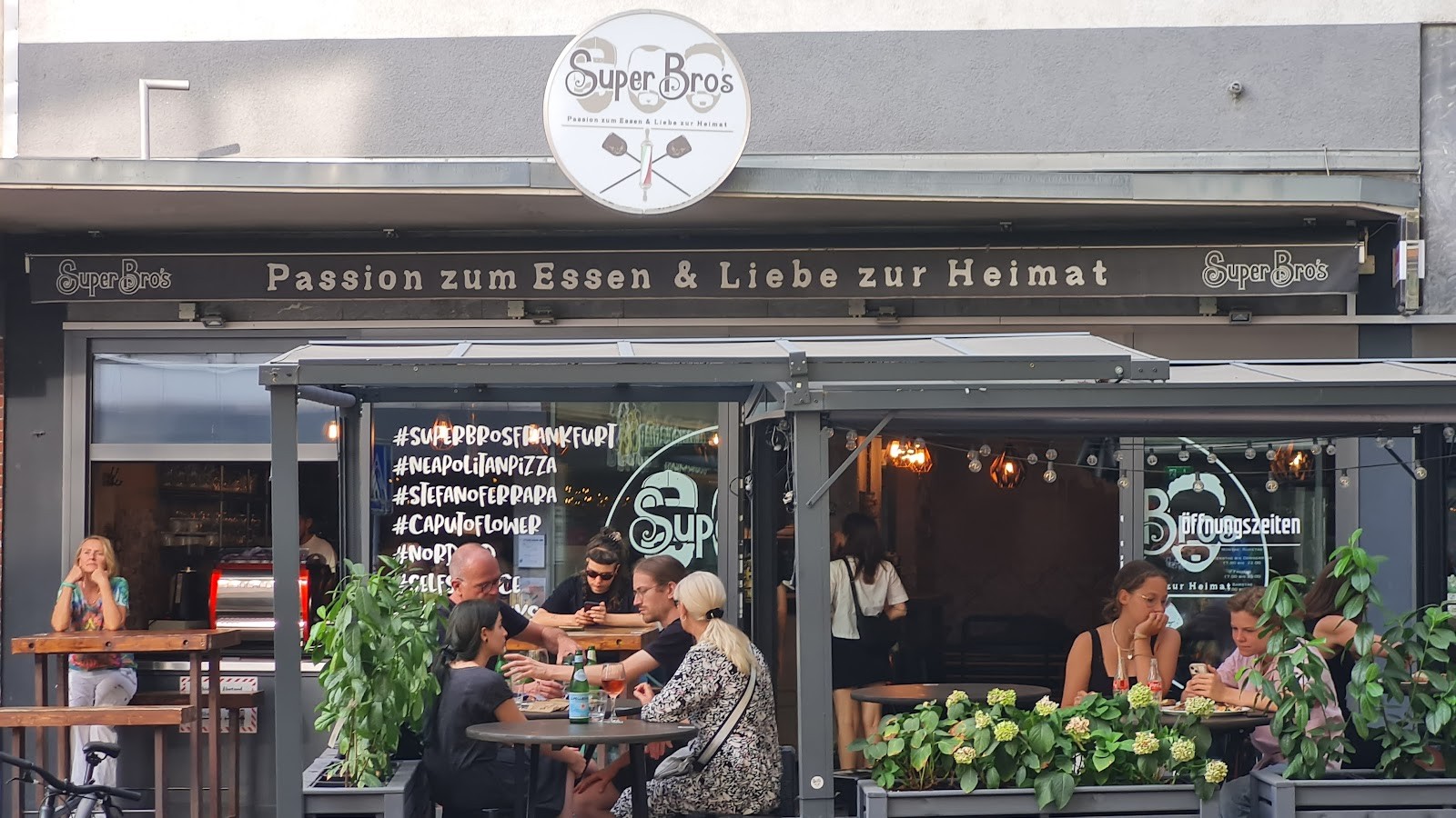 Super Bro's: the place