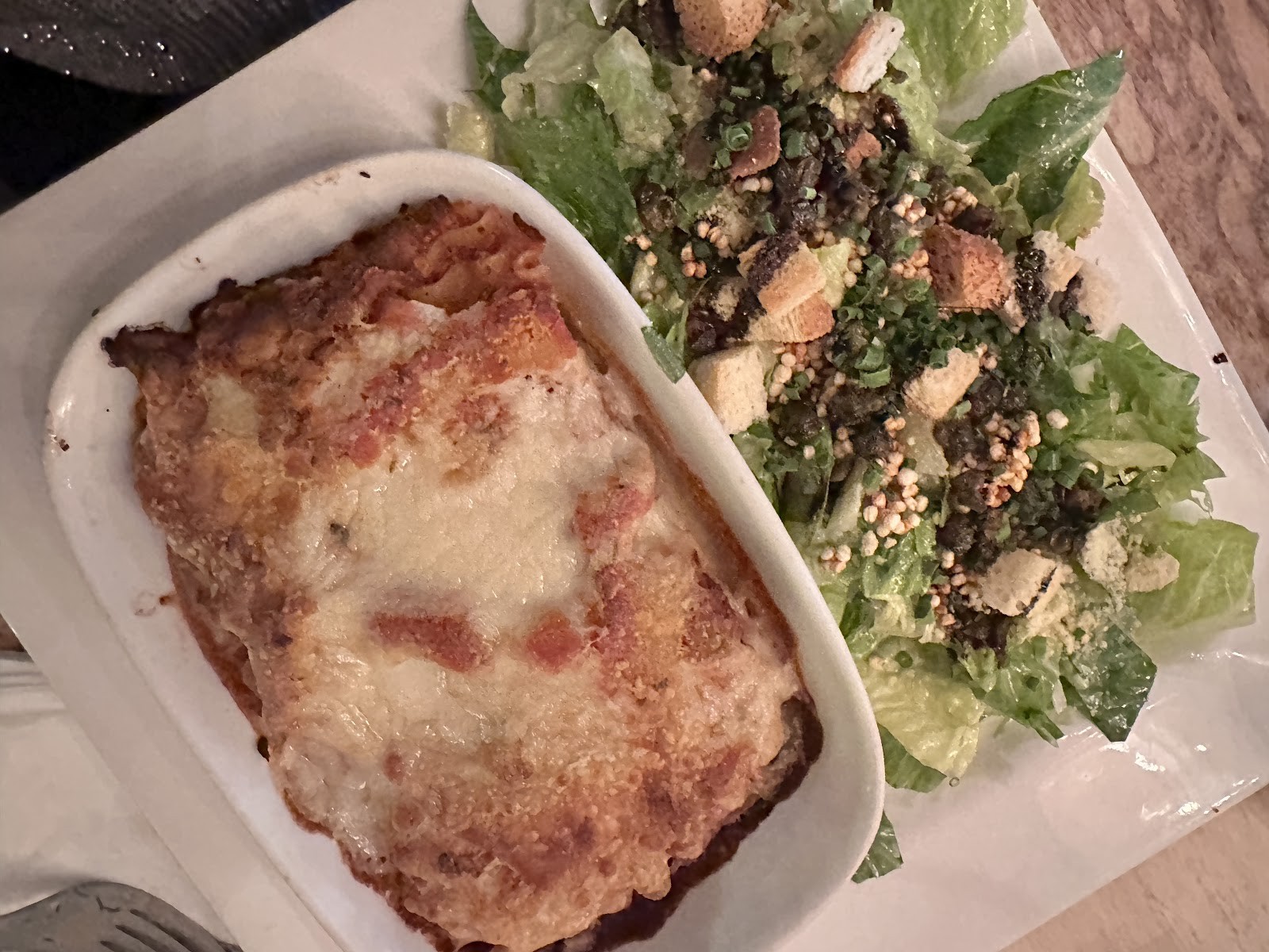Lola Rosa Place-des-Arts: food & drinks