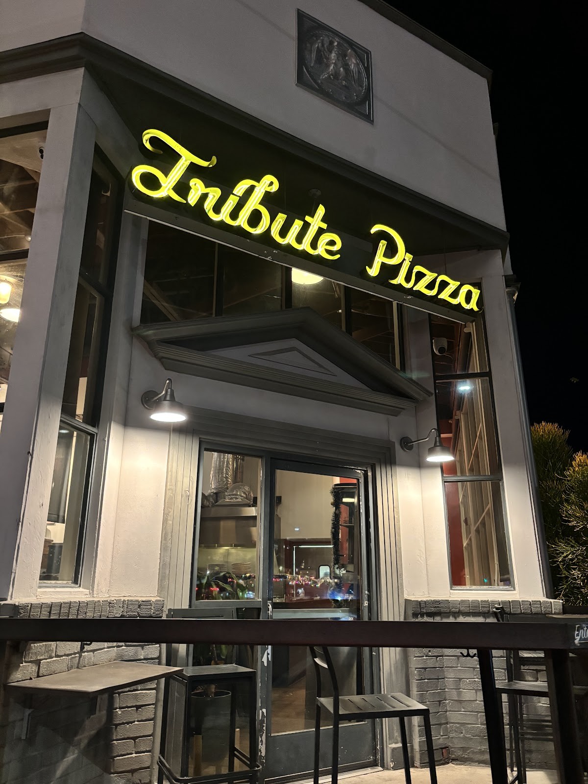 Tribute Pizza: the place