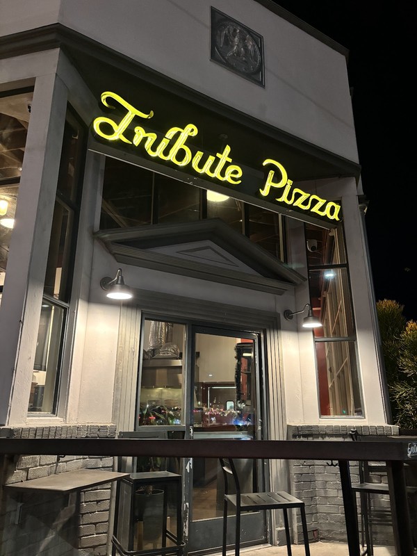 Tribute Pizza: photo 4