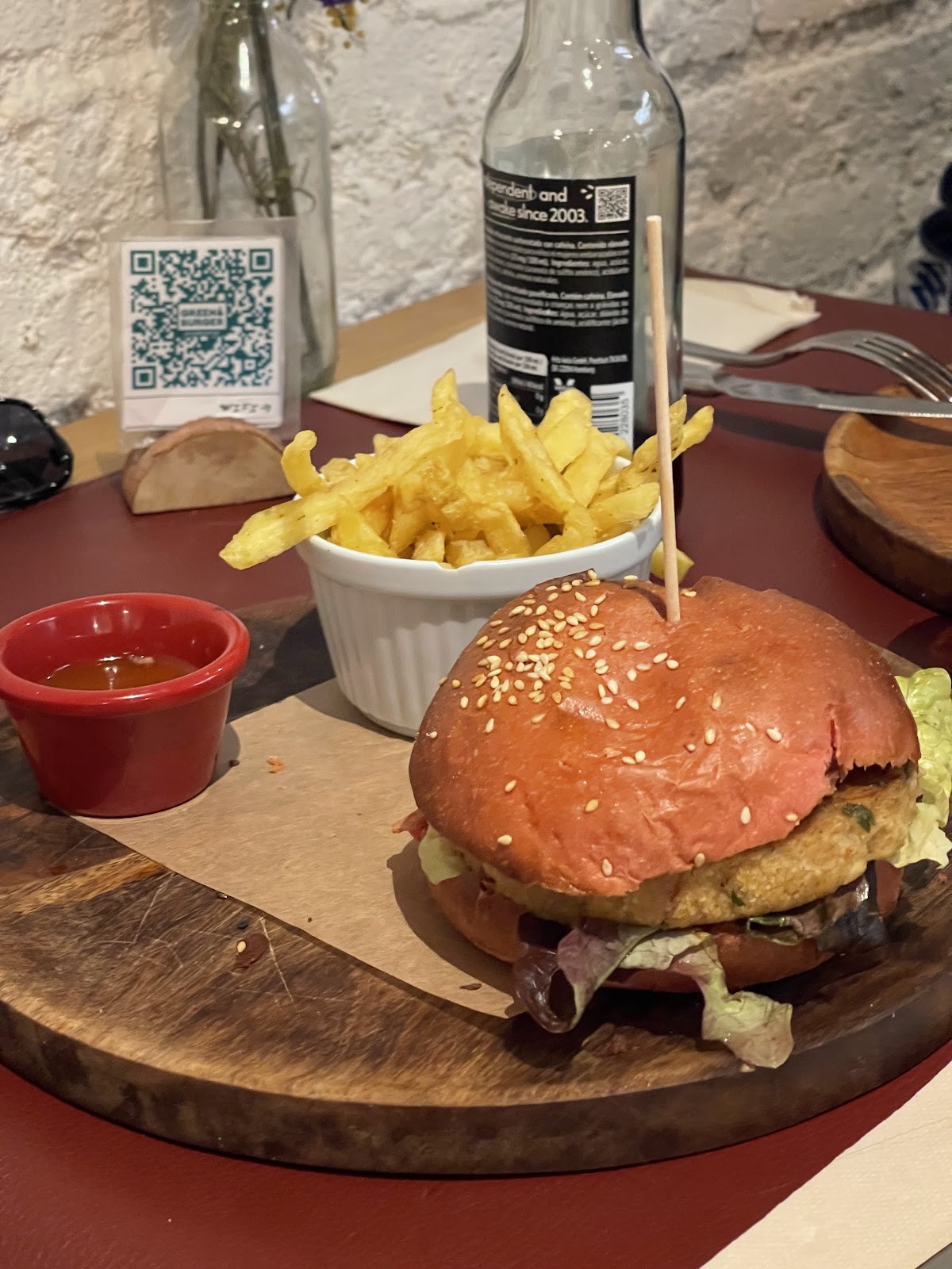 Green&Burger Barcelona - Burger & Healthy Restaurant Near Sagrada Familia: food & drinks