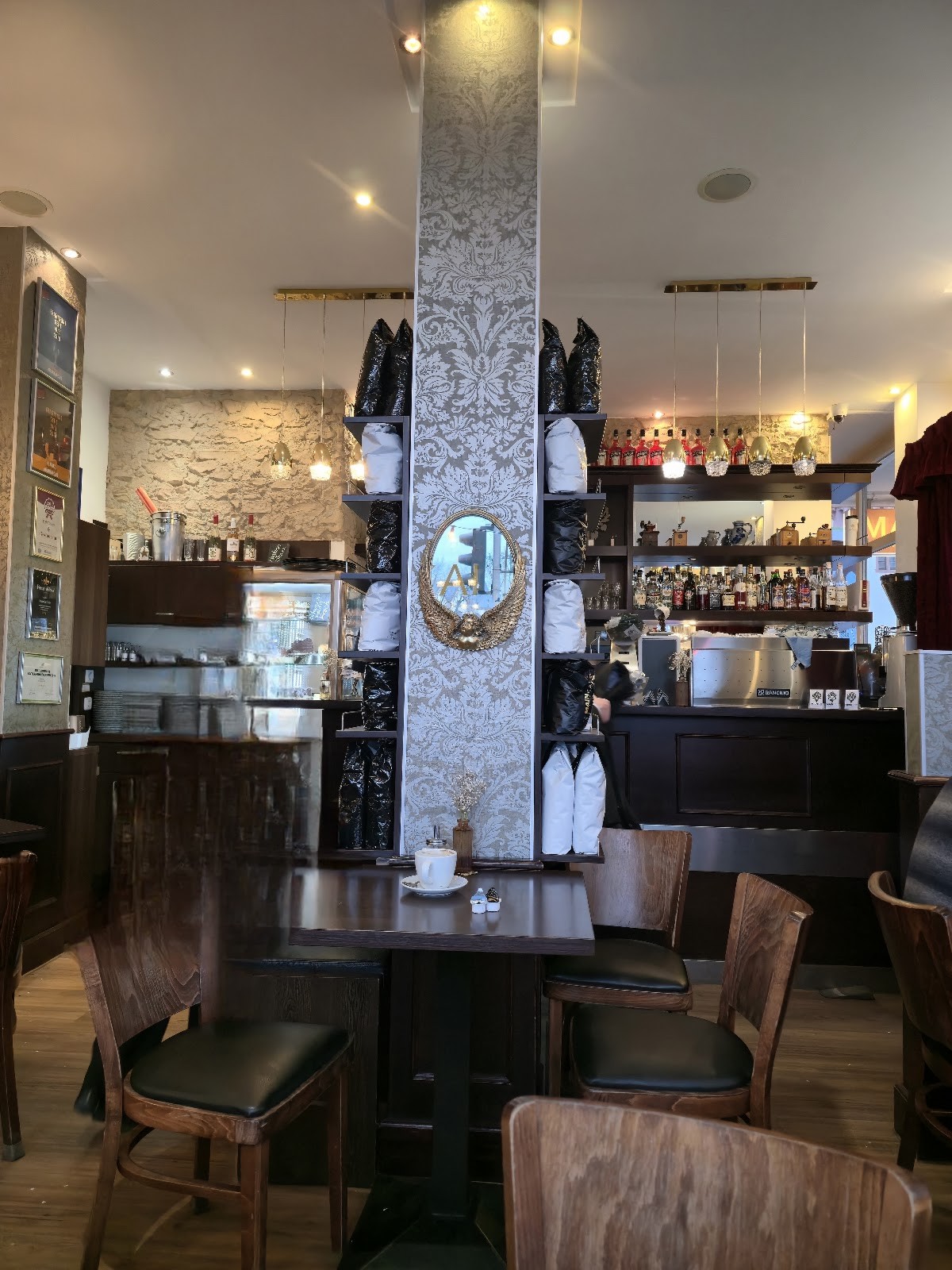 Mainkai Café•Bistro: the place