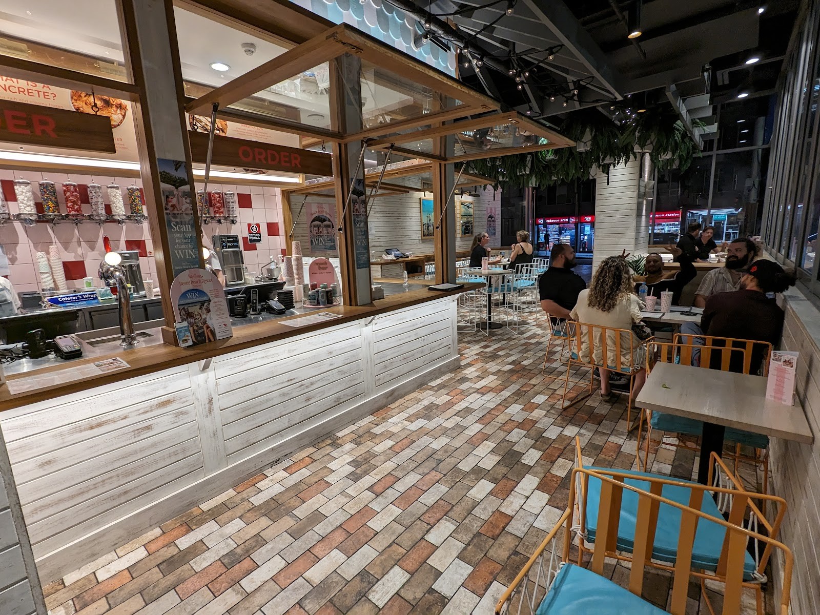 Betty's Burgers - North Sydney: the place