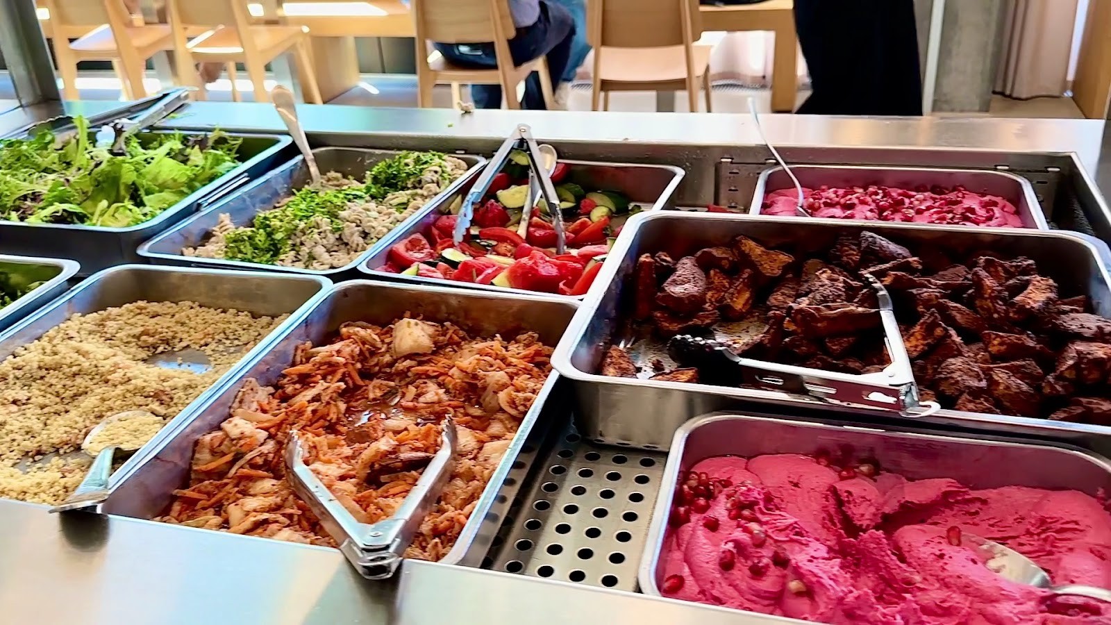 Roots Kitchen: the place