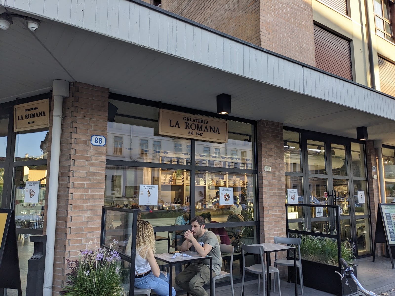Gelateria La Romana dal 1947: the place