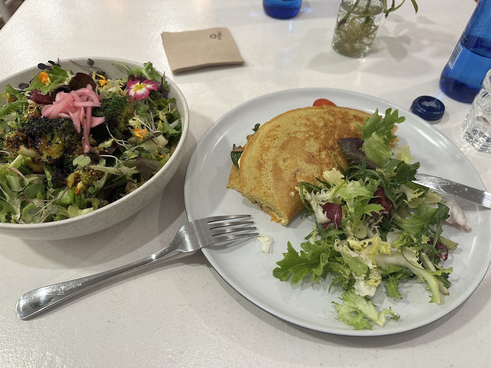 LET IT BLOOM - Specialty Coffee n' Brunch: food & drinks
