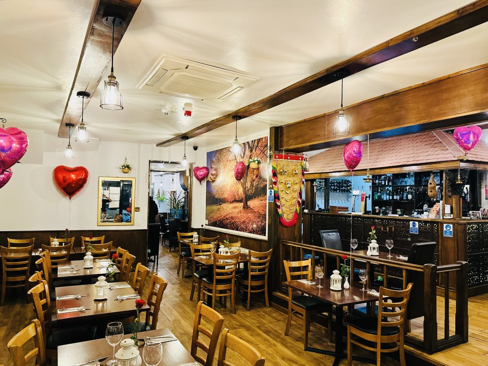 Anjanaas Restaurant: the place