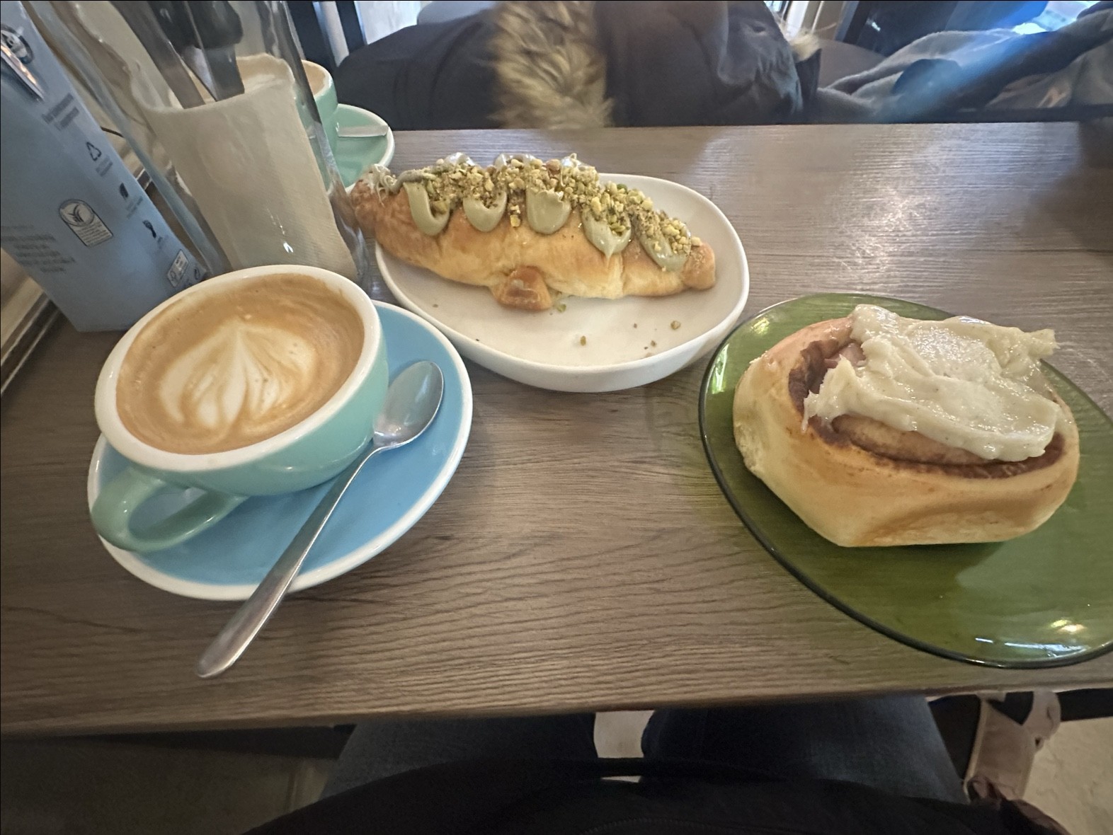 La Loca de Enfrente: food & drinks
