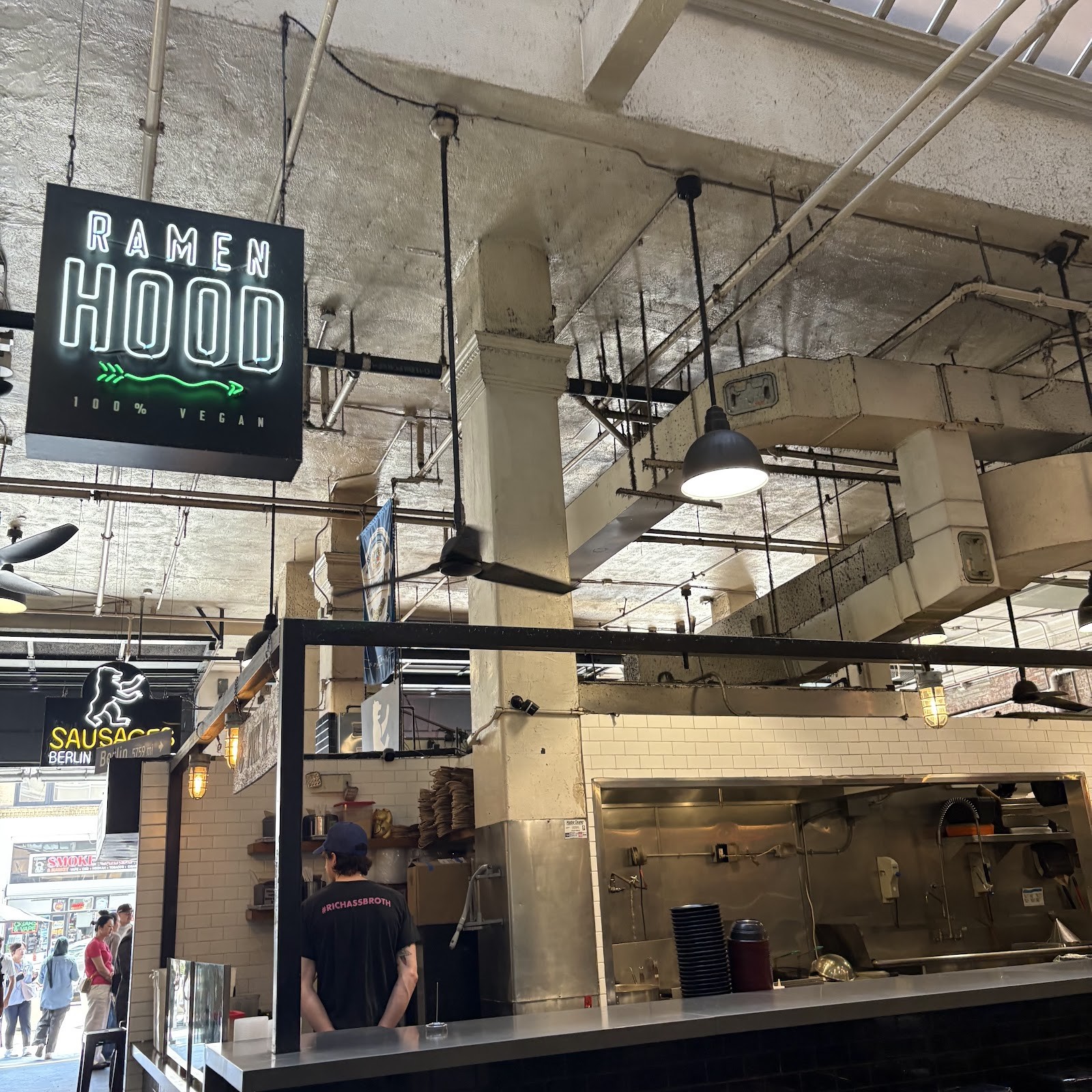 Ramen Hood: the place