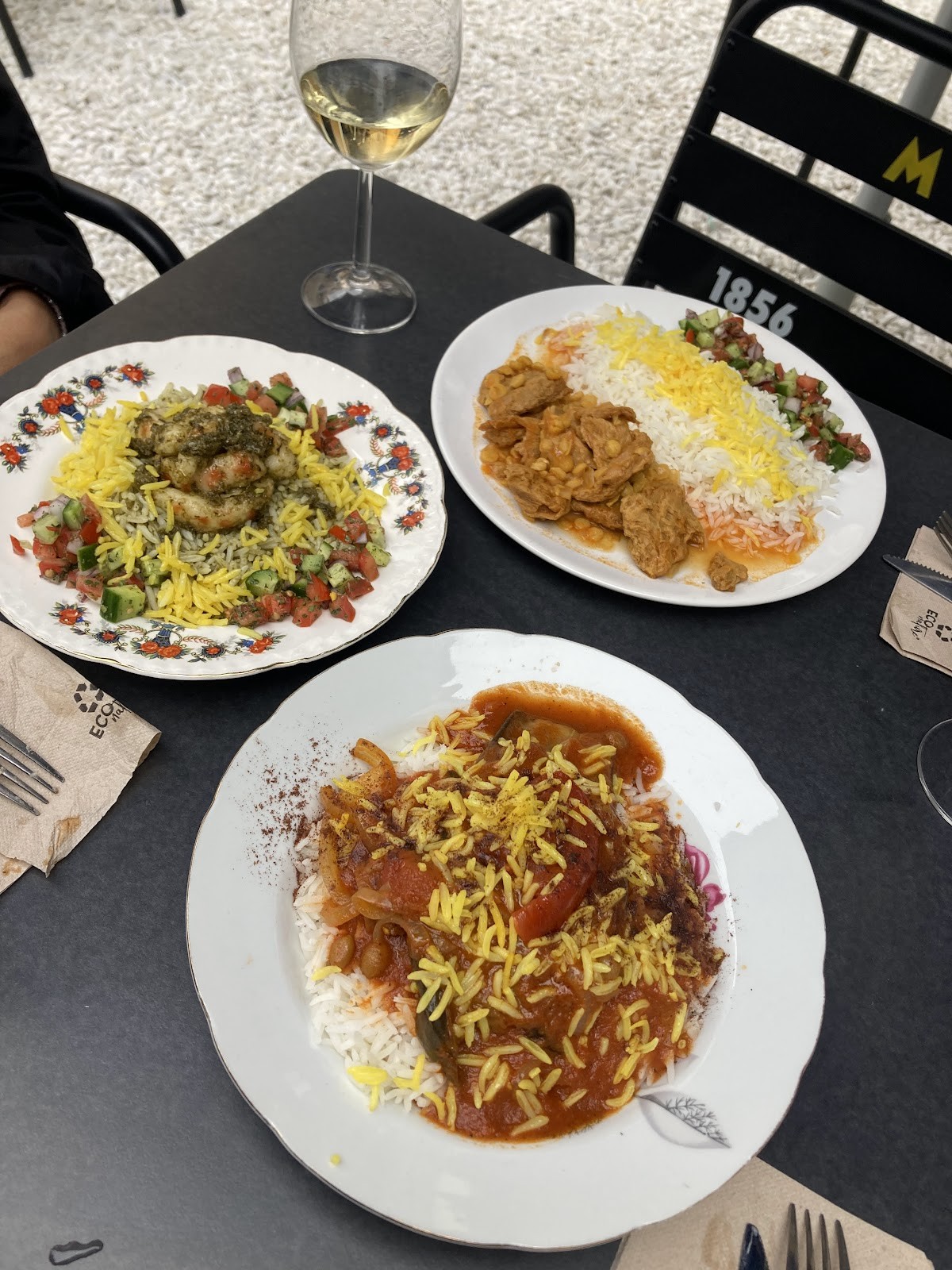 Noush: food & drinks
