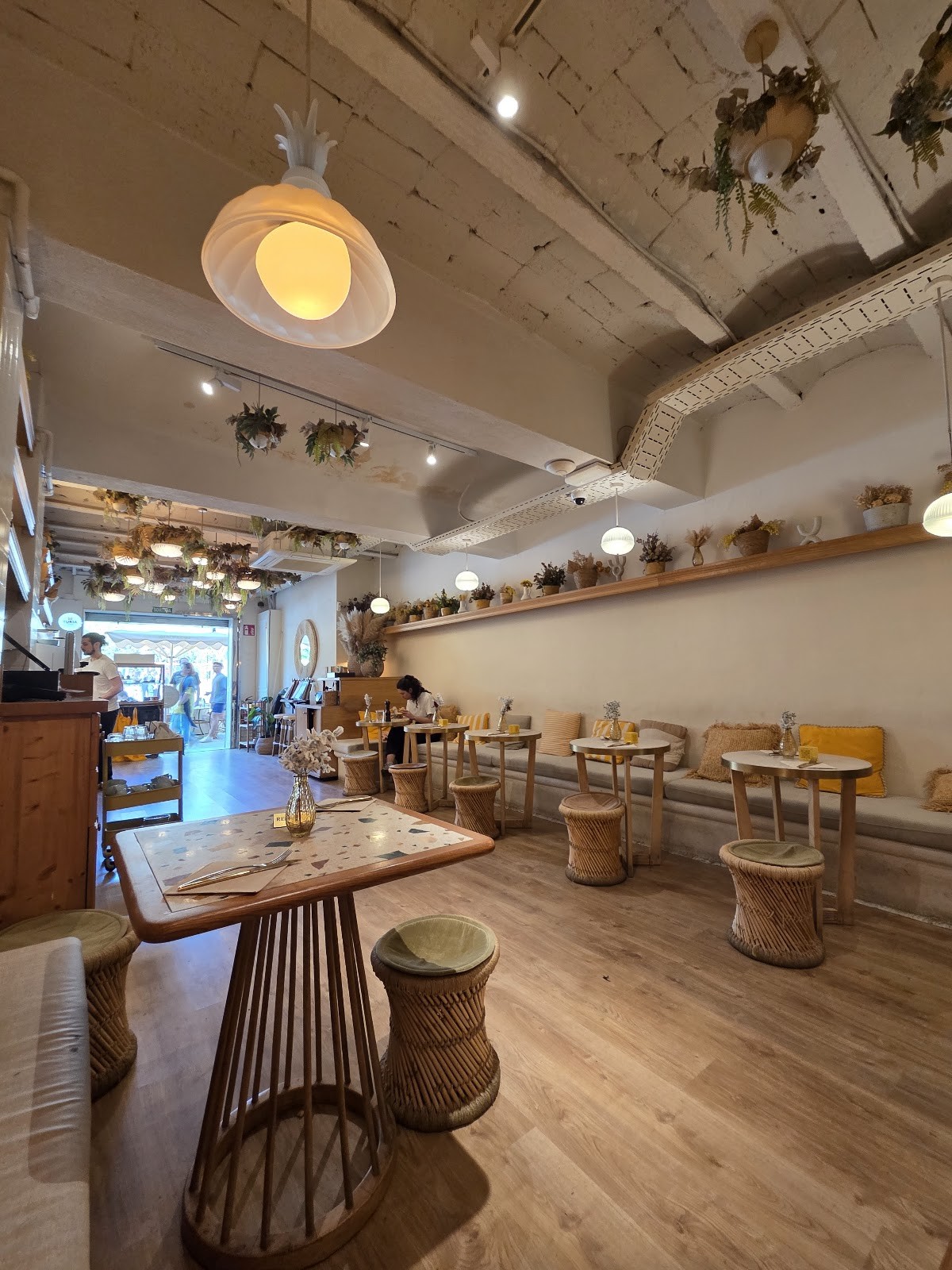 Brunch & Cake: the place