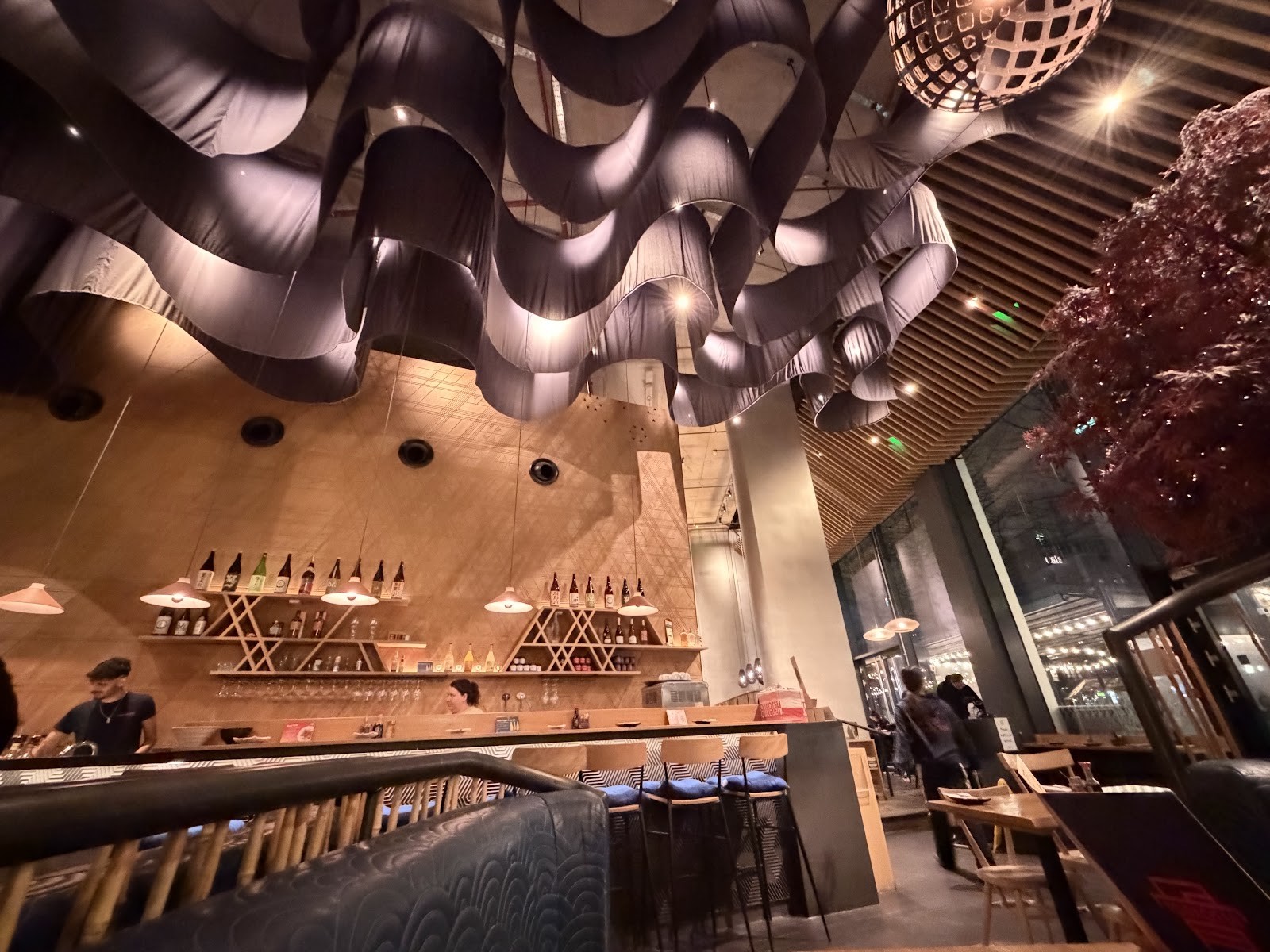 Tonkotsu Stratford: the place