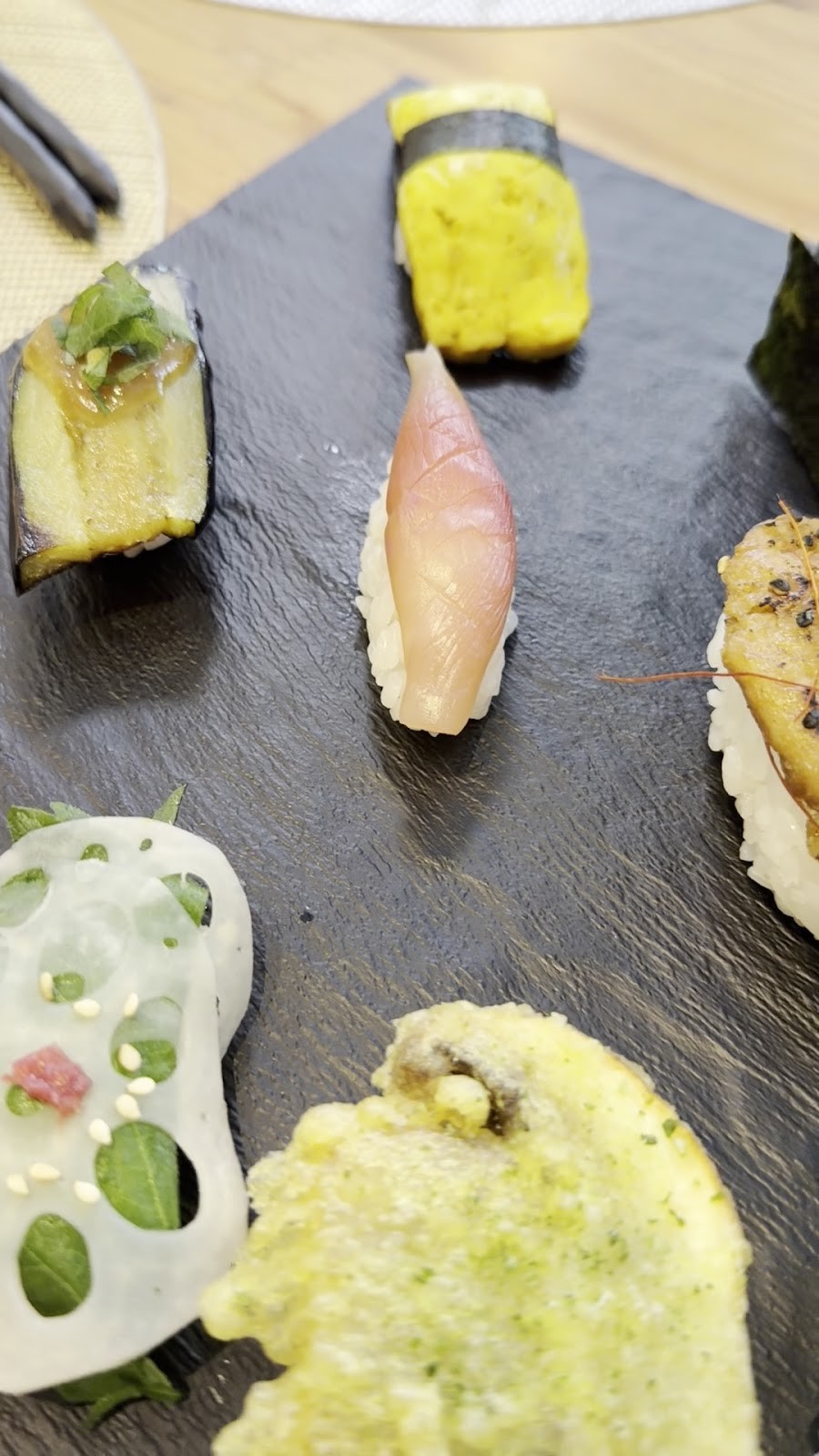 Veggie Sushi Japan (Vegan & Vegetarian): food & drinks