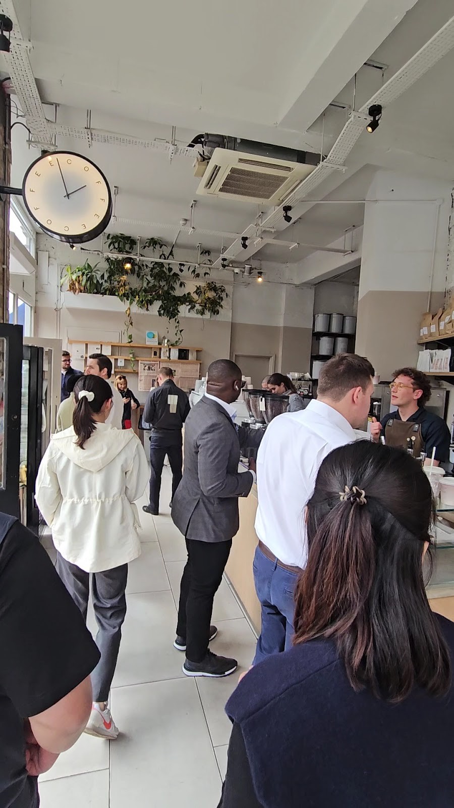 Rosslyn Coffee Queen Victoria Street: the place