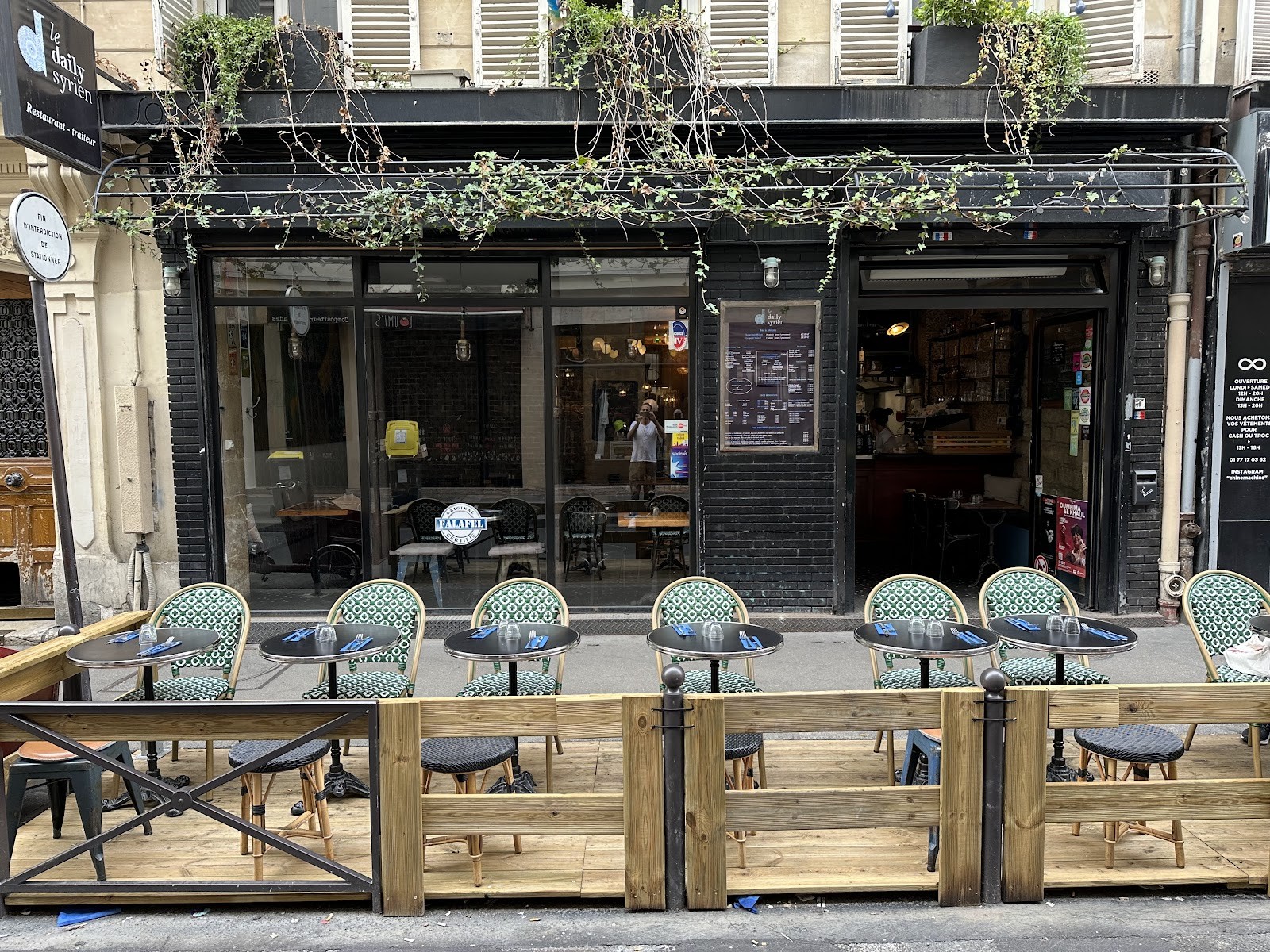 Le daily syrien Bar: the place
