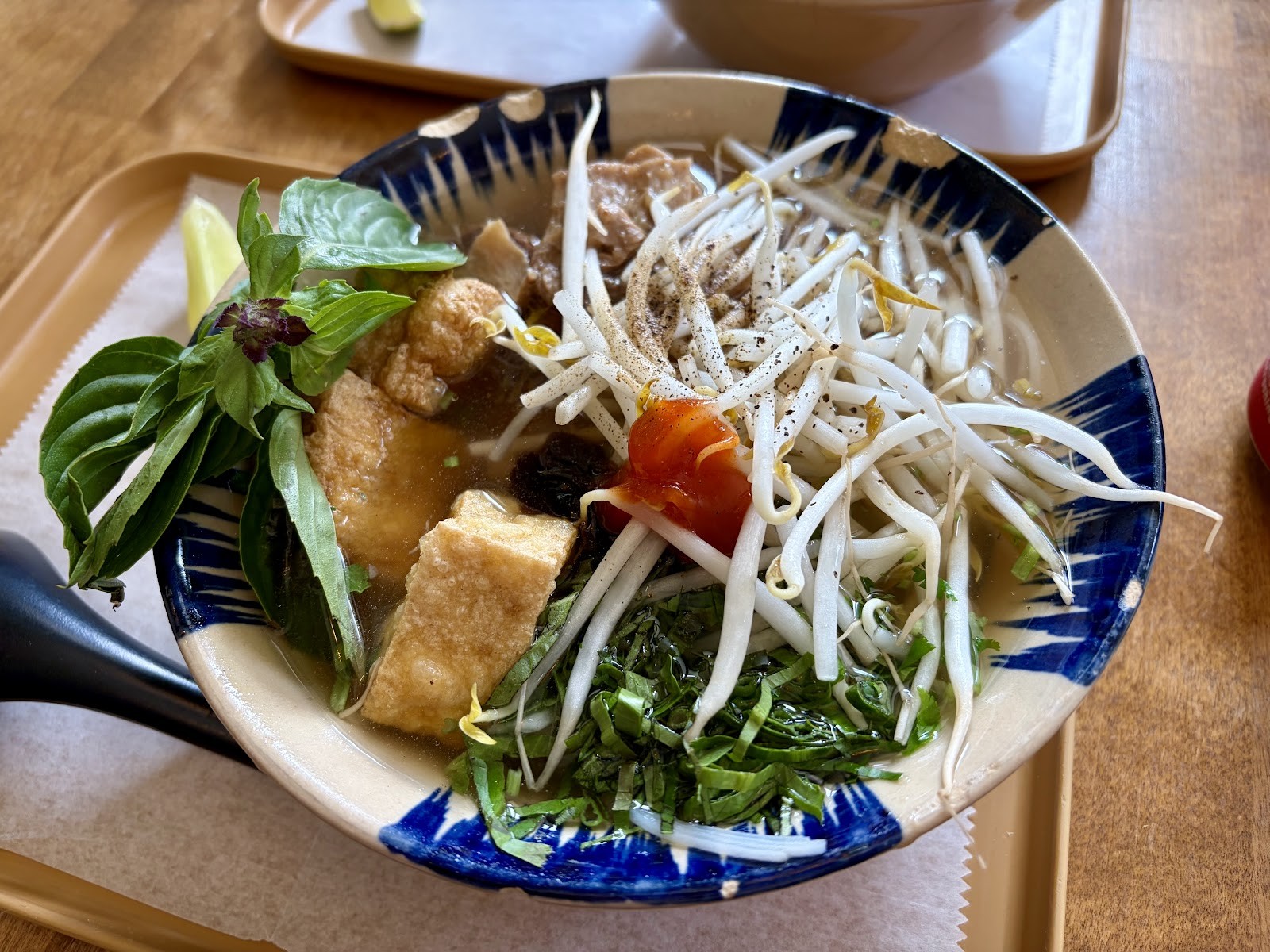 Sen Saigon: food & drinks