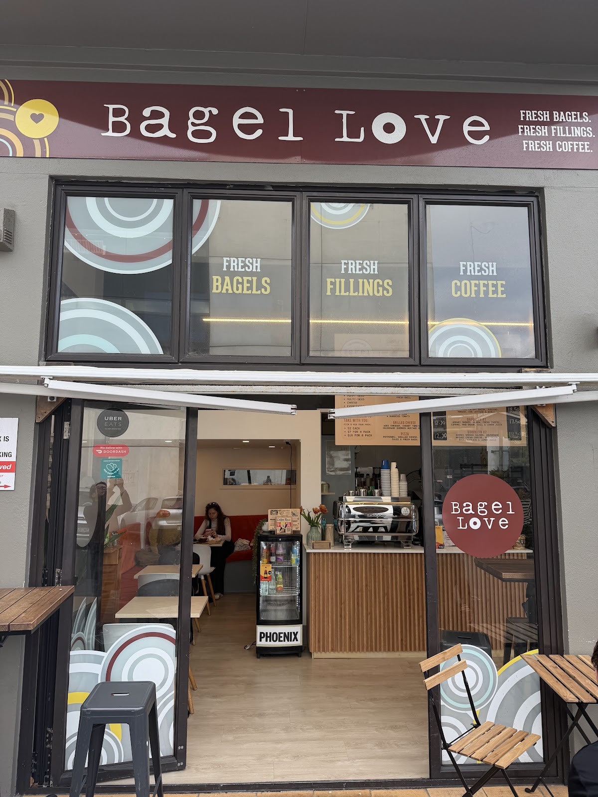 Bagel Love: the place