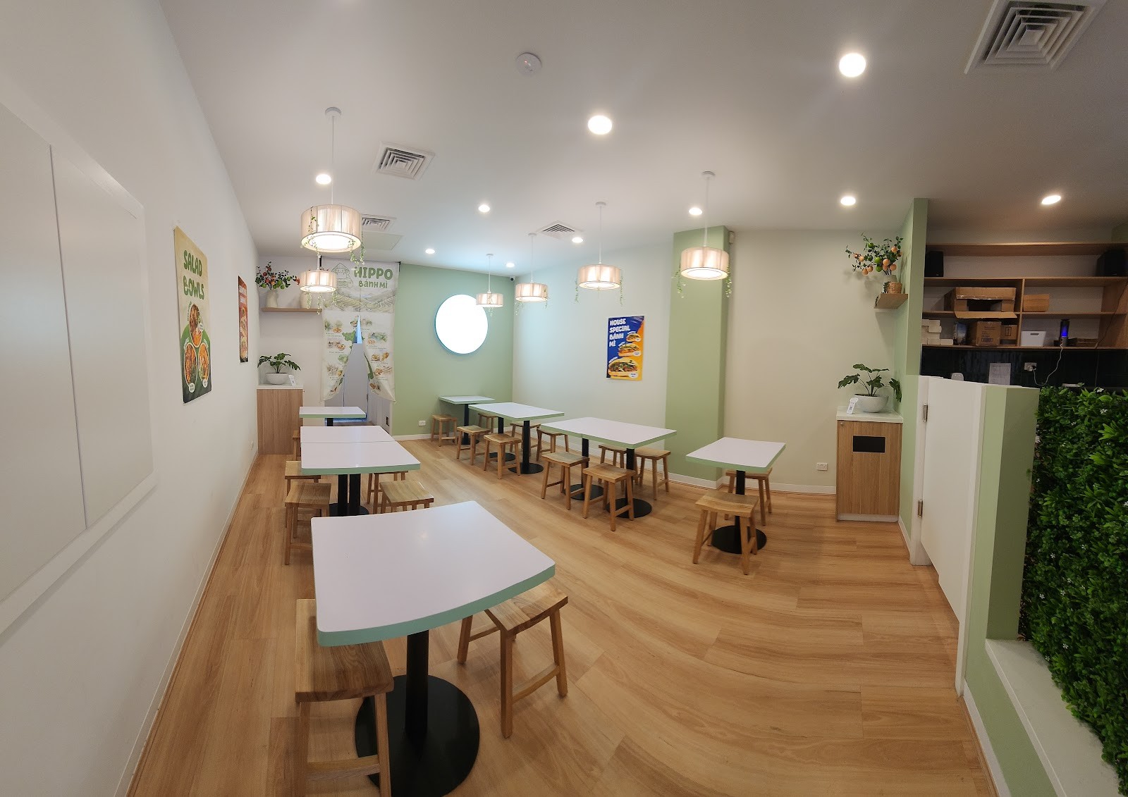 Hippo Banh Mi: the place