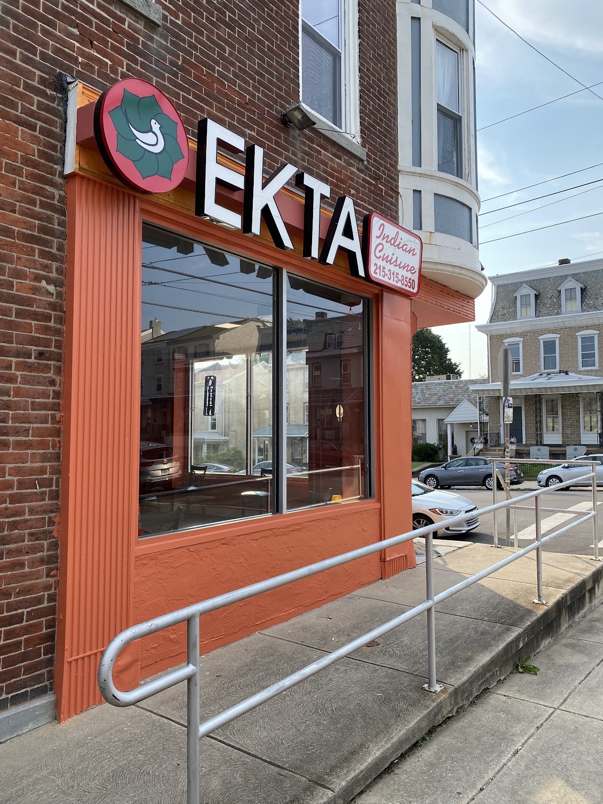 Ekta Indian Cuisine: the place
