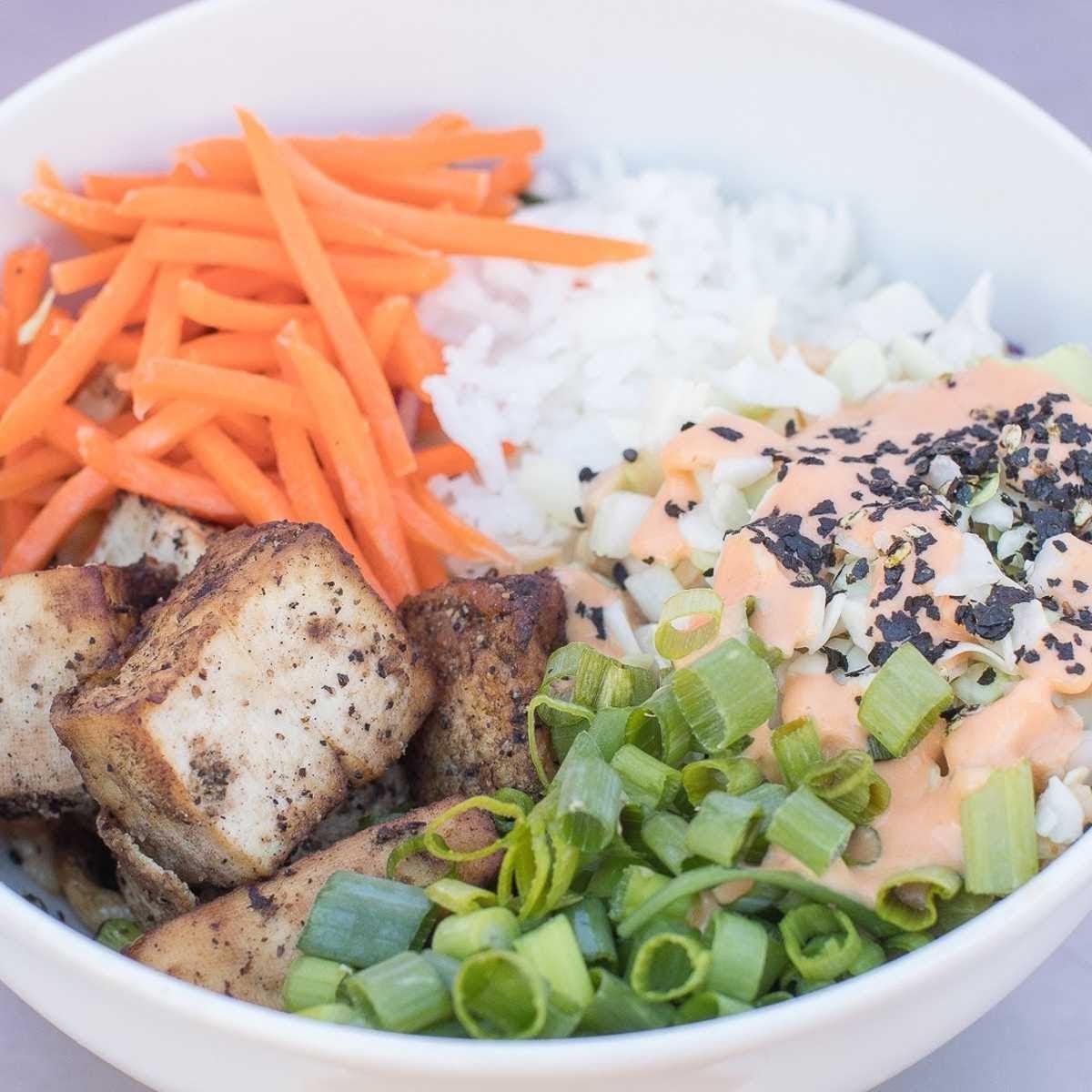 Native Bowl: food & drinks