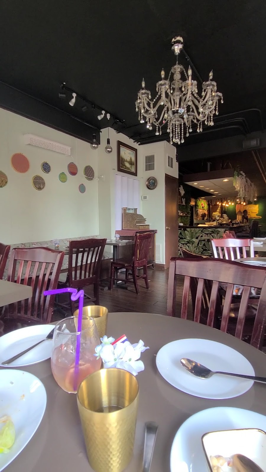 Sampannee Thai: the place