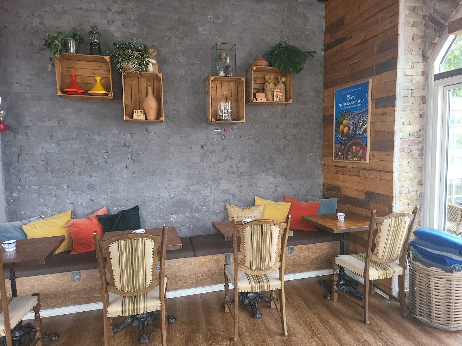 South Harbour Café: the place