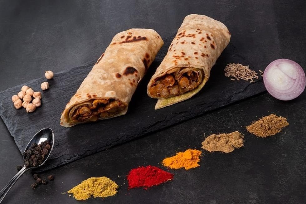 House of Dal Kitchen and Restaurant: food & drinks