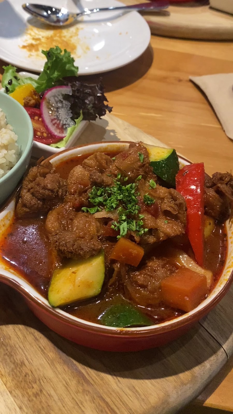 UncleQ by Veganday 純植物料理 週六日中午延長營業到15:00（L.O. 14:00): food & drinks