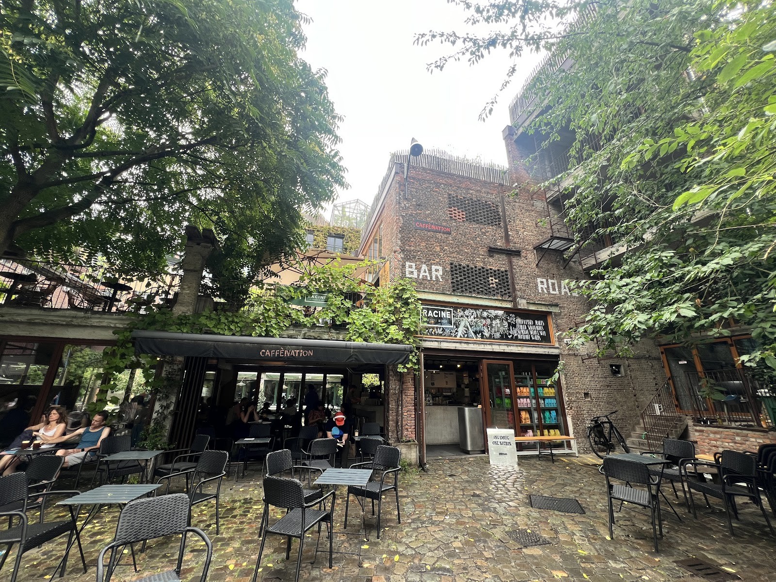RACINE PAKT: the place