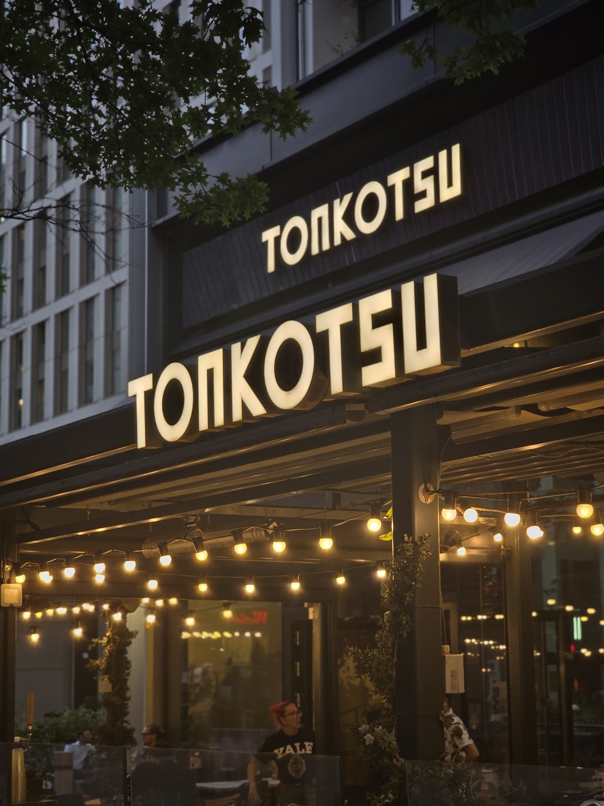 Tonkotsu Stratford: the place