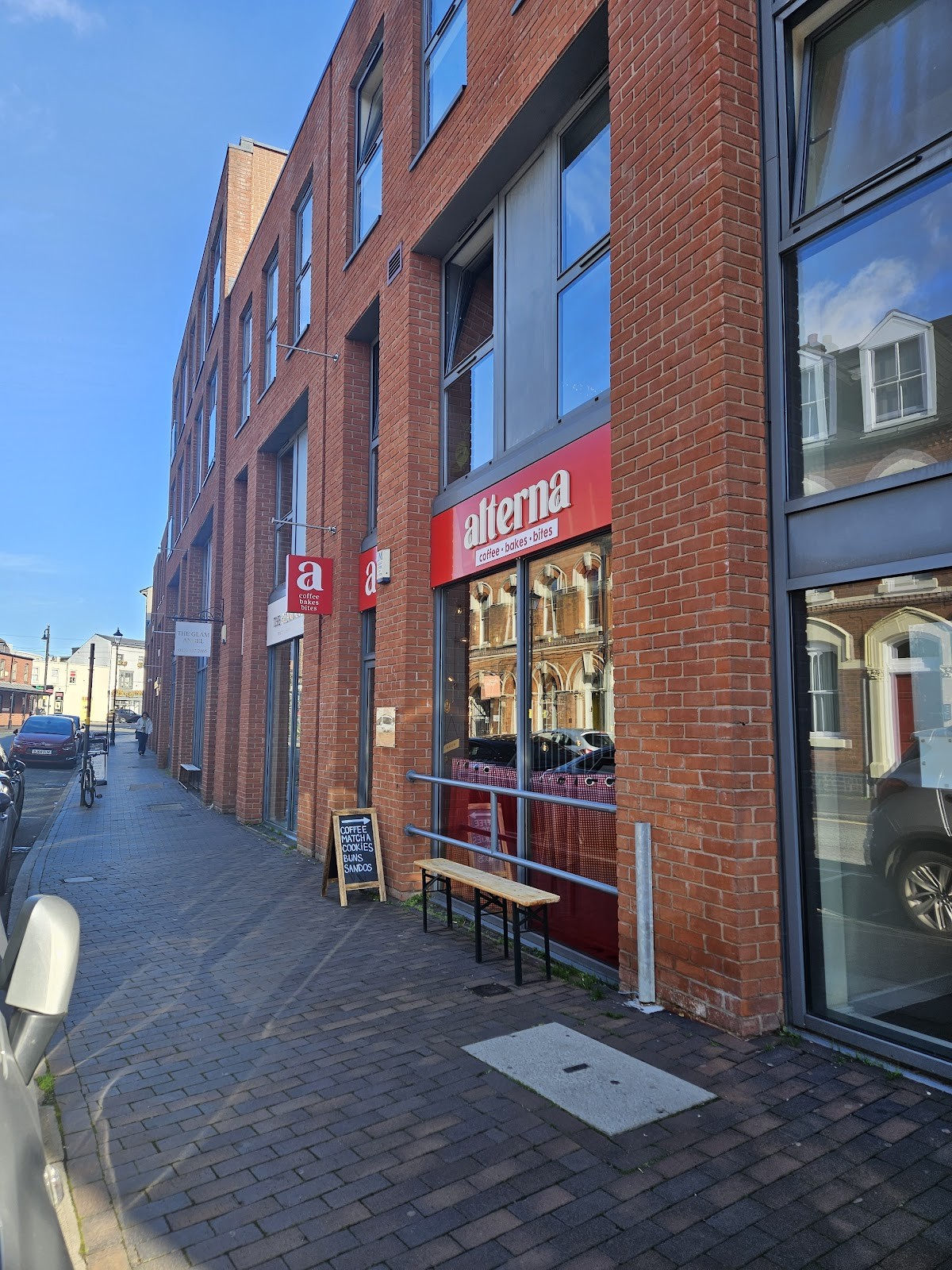 Alterna: the place