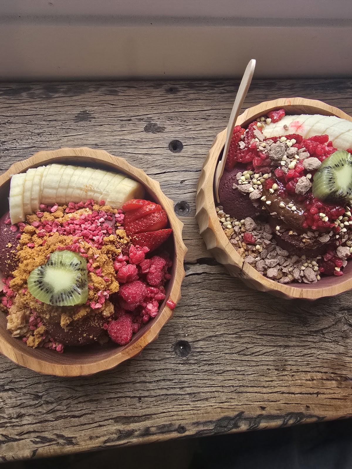 Lulu's Neighbourhood Bowls: food & drinks