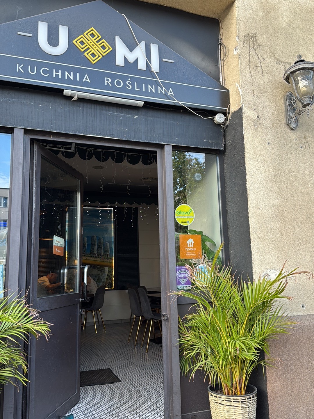 U & Mi - South East Asian Plant-Based Cuisine: the place