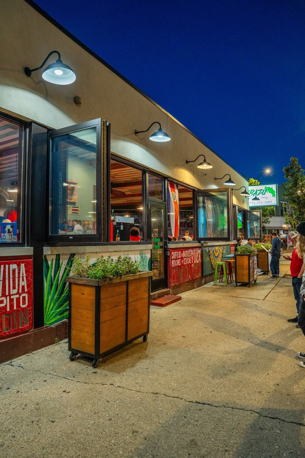 Irazu Costa Rican Restaurant & Catering: the place