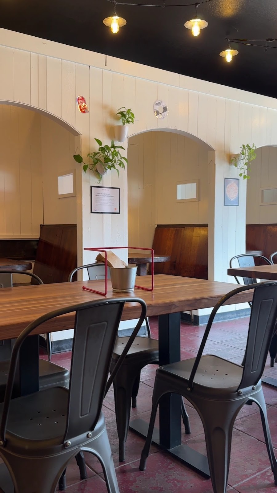 Pi Vegan Pizzeria: the place