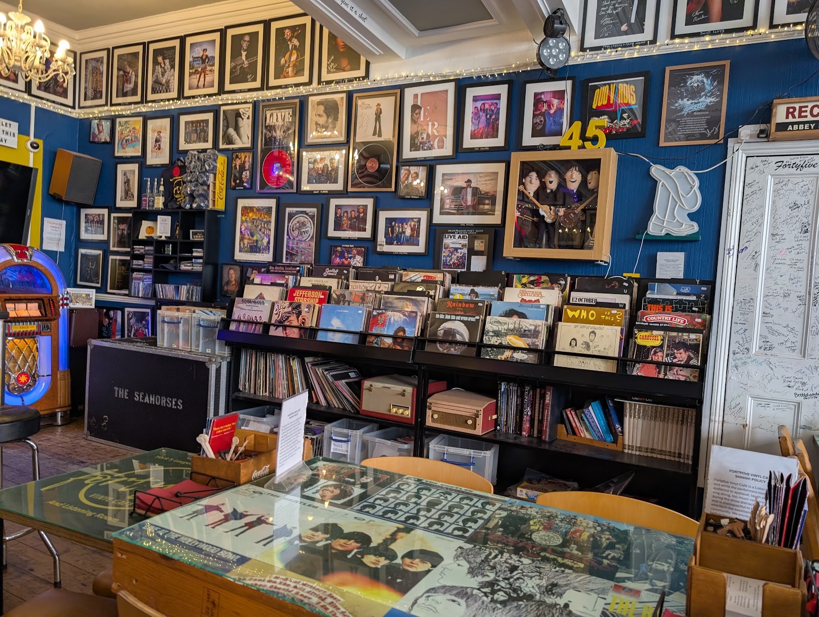 FortyFive Vinyl Café: the place
