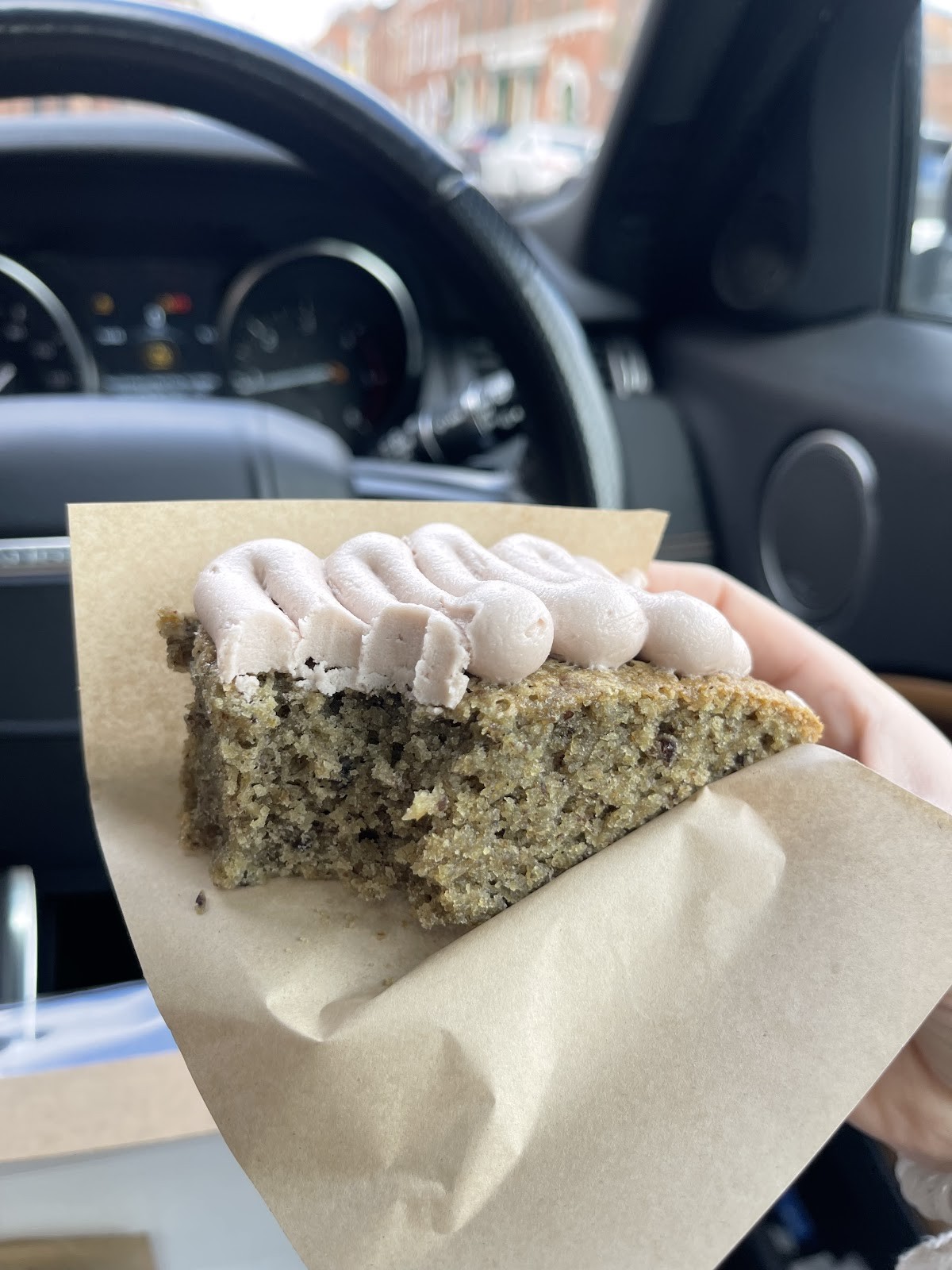 The Brutally Honest Bakery: food & drinks
