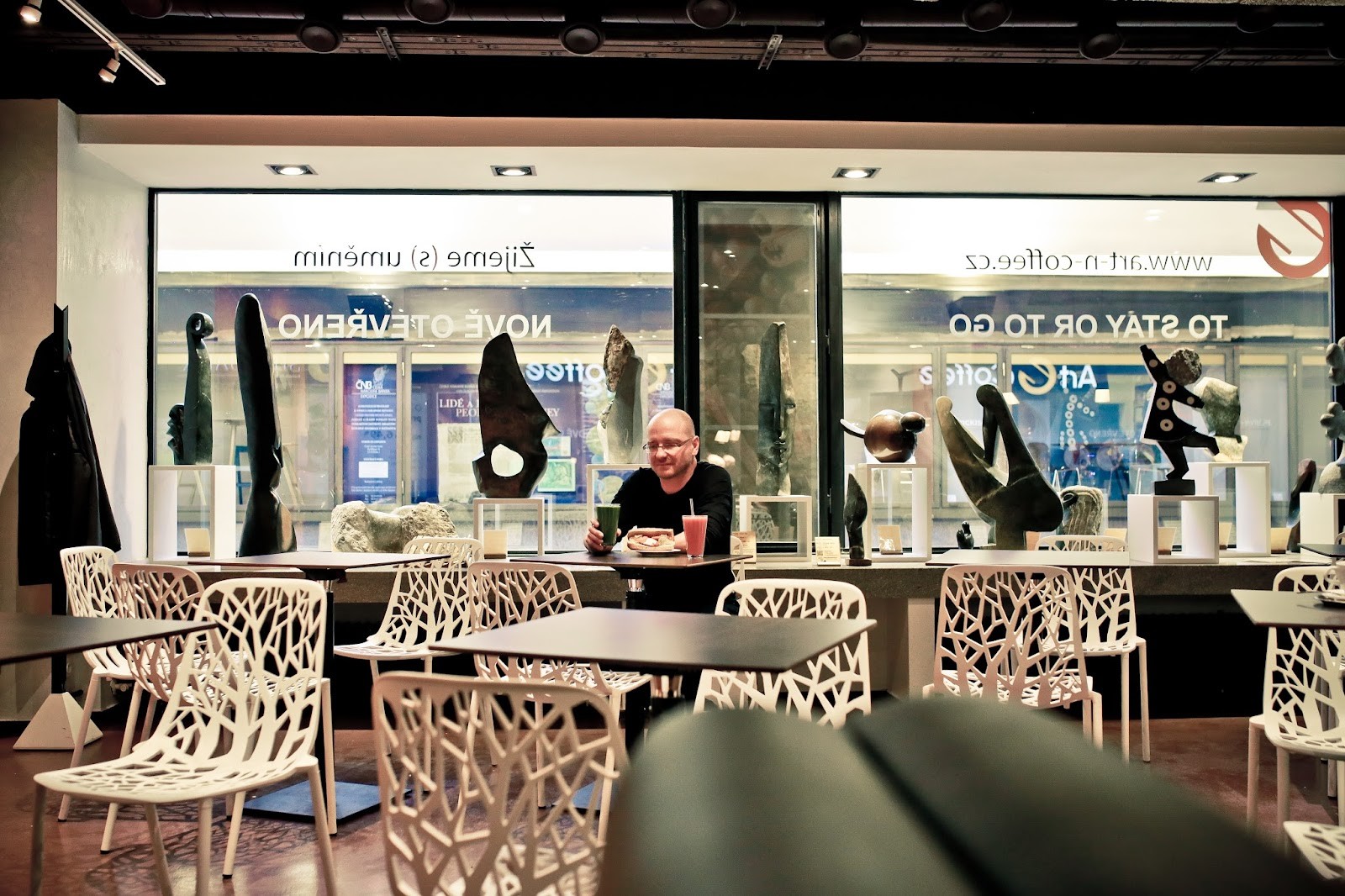 Art-n-Coffee: the place