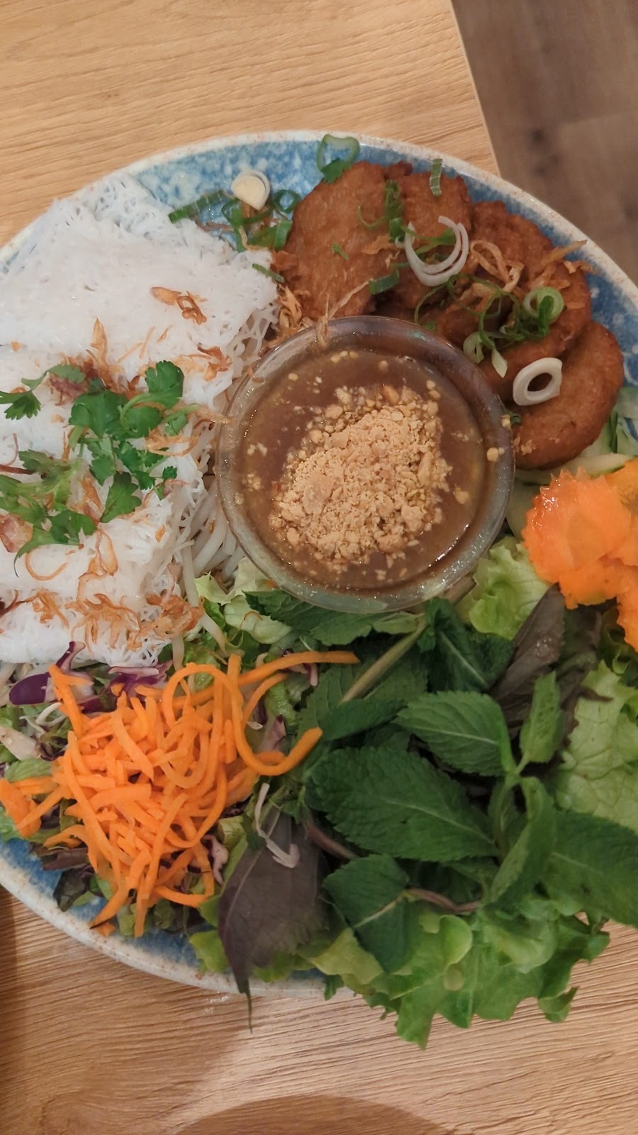 Bếp Việt: food & drinks