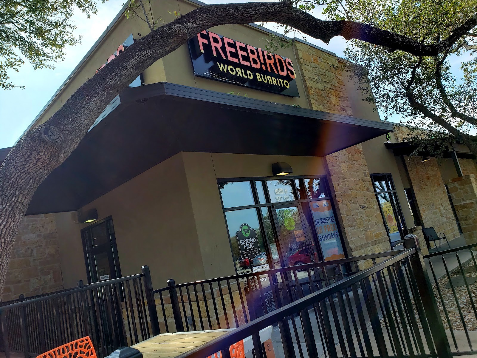 Freebirds World Burrito - N FM: the place