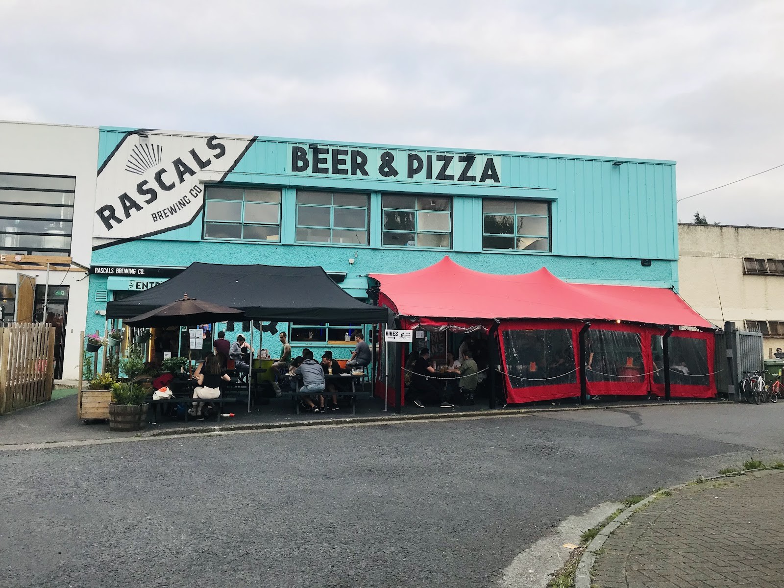 Rascals Brewing Company: the place