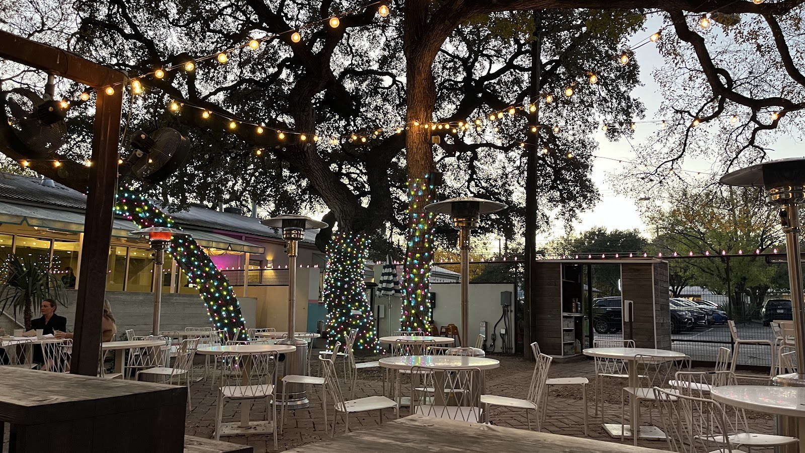 Fresa's - South First: the place