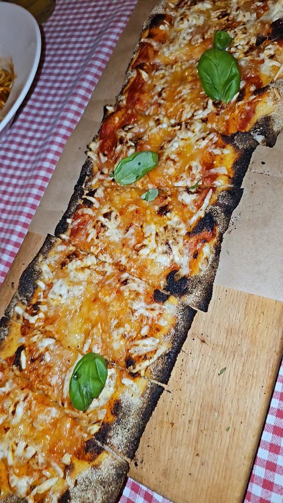 Trevis Amsterdam: food & drinks